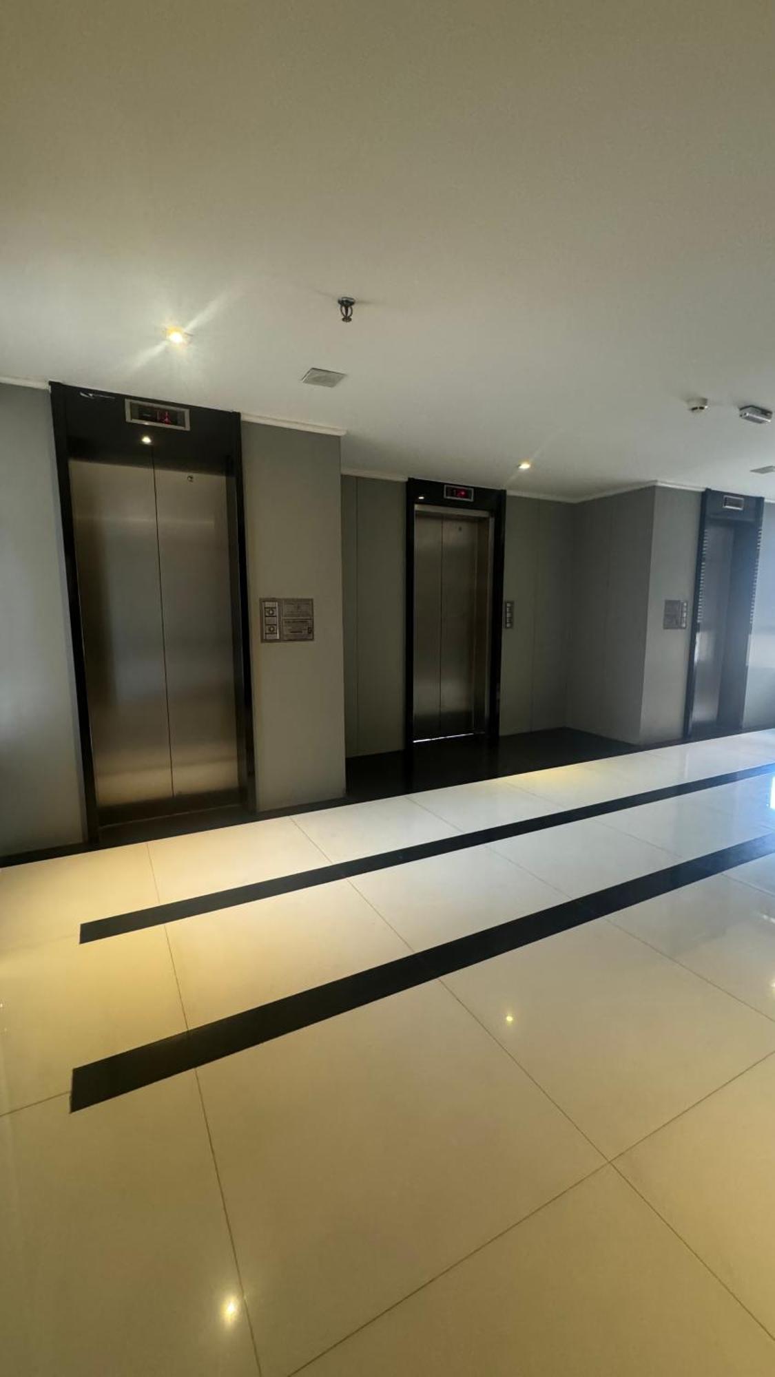 Jk Apart Hotel - Kubitschek Brasília Extérieur photo