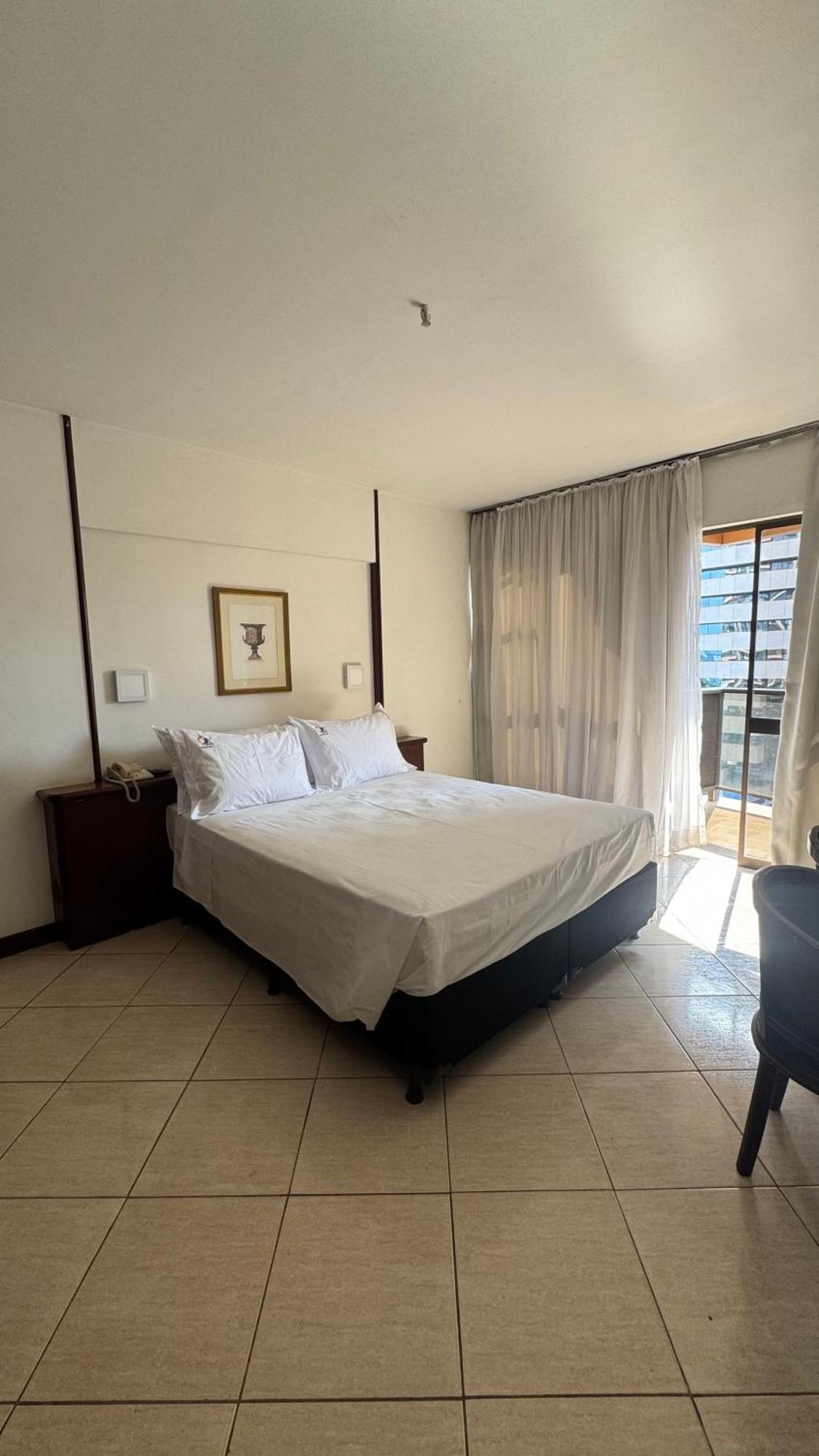 Jk Apart Hotel - Kubitschek Brasília Extérieur photo
