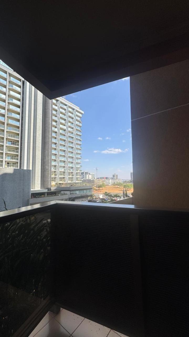 Jk Apart Hotel - Kubitschek Brasília Extérieur photo